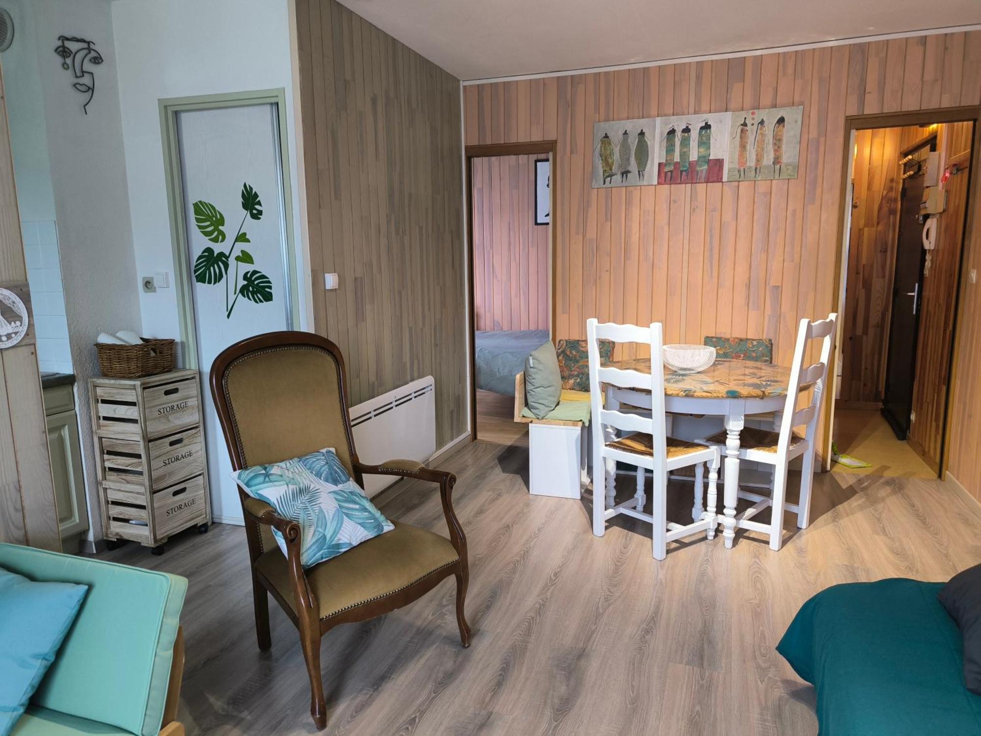 Appartement Vert Tendre Face A La Montagne Bagnères-de-Luchon 외부 사진